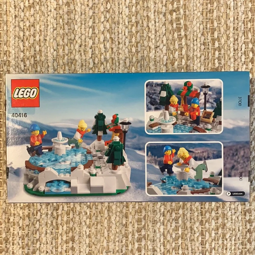 LEGO 40416 Limited Edition Ice Skating Rink 304 Pieces  New, Sealed in B…